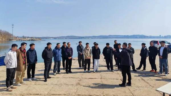 理论授课+现场教学!筑牢海上渔业安全生产防线