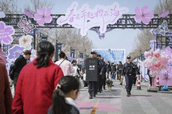 日均出动警力8.83万人次!清明假期全省社会大局稳定治安秩序良好