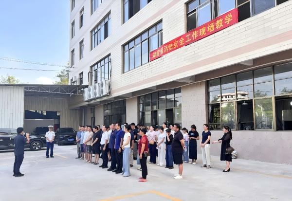 以案为鉴敲警钟 实战练兵筑防线——湖雷镇开展消防安全专项培训